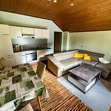 Pircher Apartment *